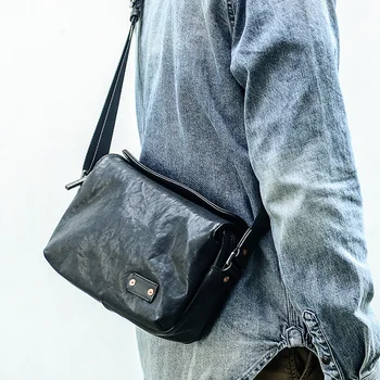 AETOO Мъжка модна марка чанта ins по рамото, модерна чанта през рамо, ръчно изработени, на първия слой от телешка кожа, по-голям капацитет, ретро атмосфера c