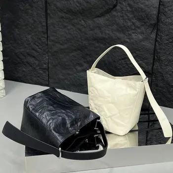 Bag-чанта от телешка кожа с плиссированным горна част, голяма простор, известна дизайнерска кожена чанта, ежедневни и модни проста чанта през рамо