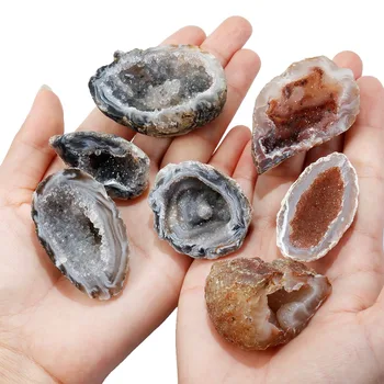 TUMBEELLUWA Естествени необработени кристали друзы, половината от ахат, жеода, минерал с неправилна форма, образец на скъпоценен камък