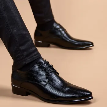 Мъжки Обувки в бизнес стил, Класическа Официална Кожени Обувки, Мъжки Дишащи Черни Офис Сватбени Обувки На Равна Подметка, Оксфордские Обувки с Остър пръсти